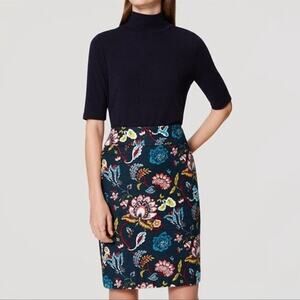 LOFT Ann Taylor Deep Teal Blue Floral Print Knee-Length Pencil Skirt Size 4